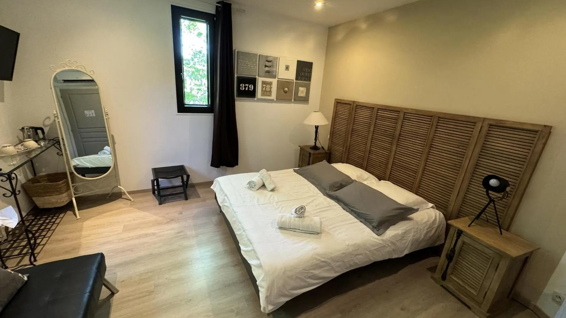 ** Guest house B&B Maison D'Hote Et Gite Mas D'Eymard Arles France