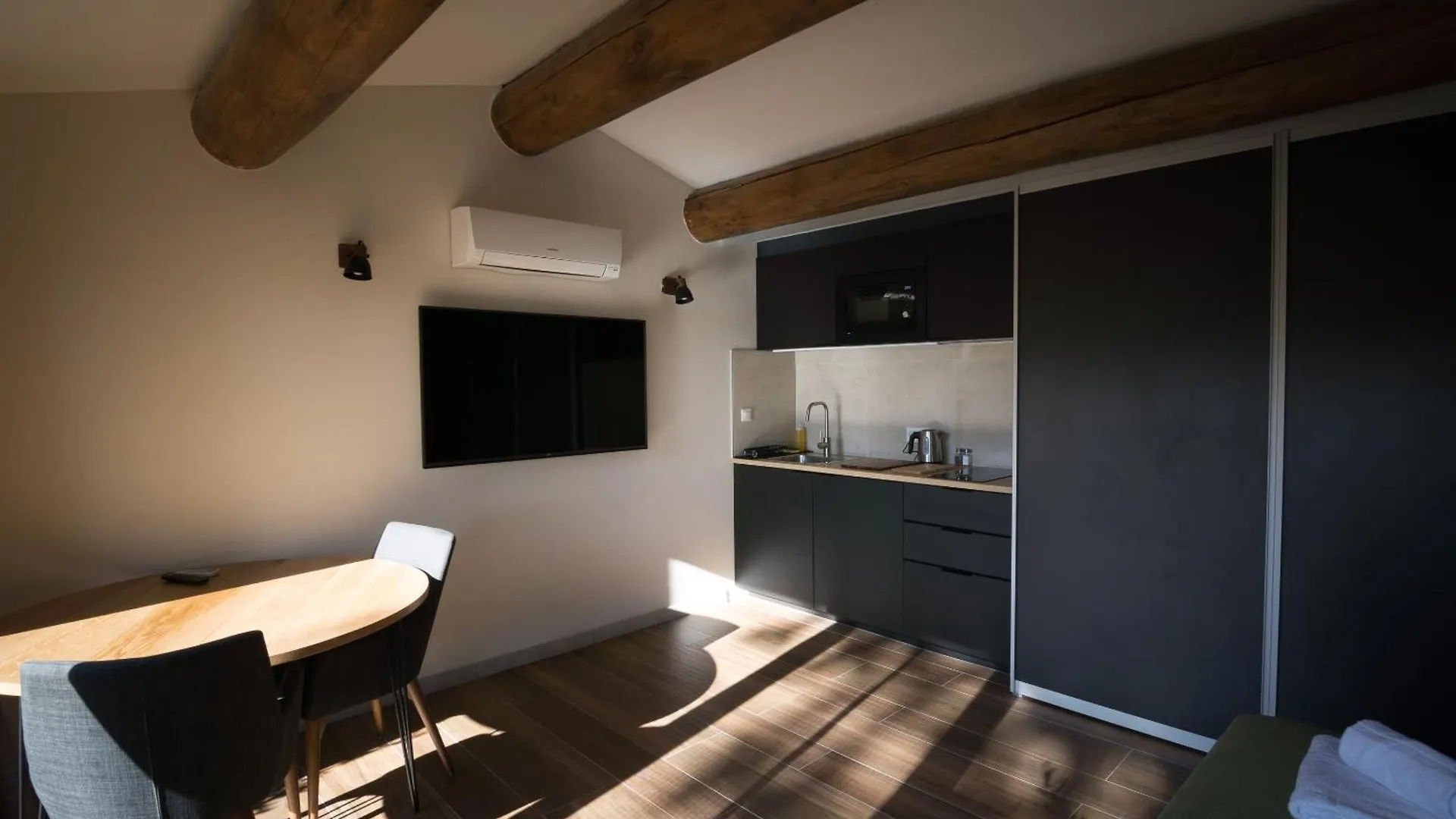 B&B Maison D'Hote Et Gite Mas D'Eymard Arles Guest house