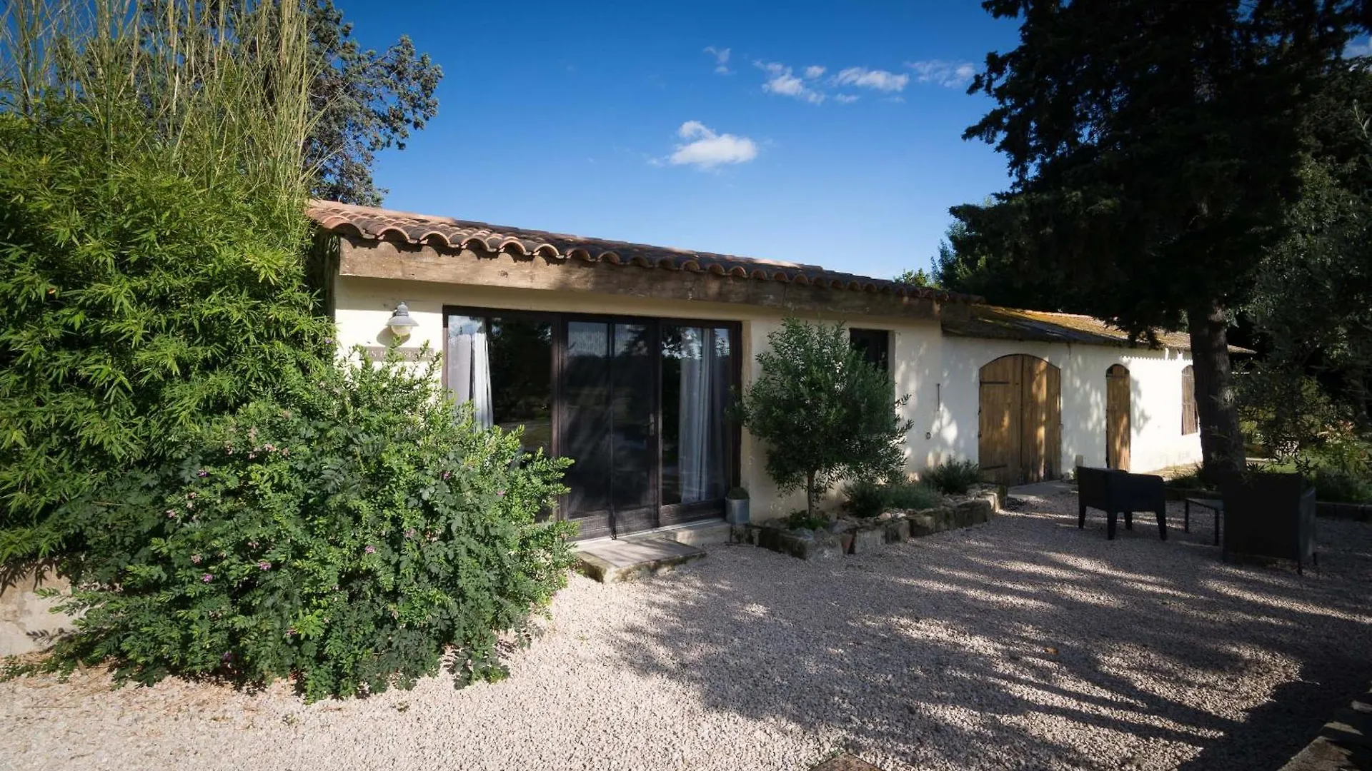 B&B Maison D'Hote Et Gite Mas D'Eymard Arles Guest house