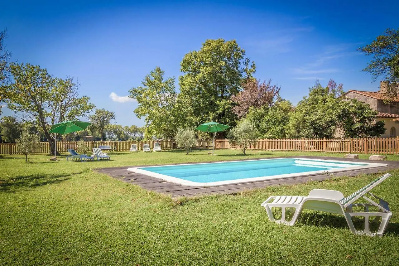 Guest house B&B Maison D'Hote Et Gite Mas D'Eymard Arles
